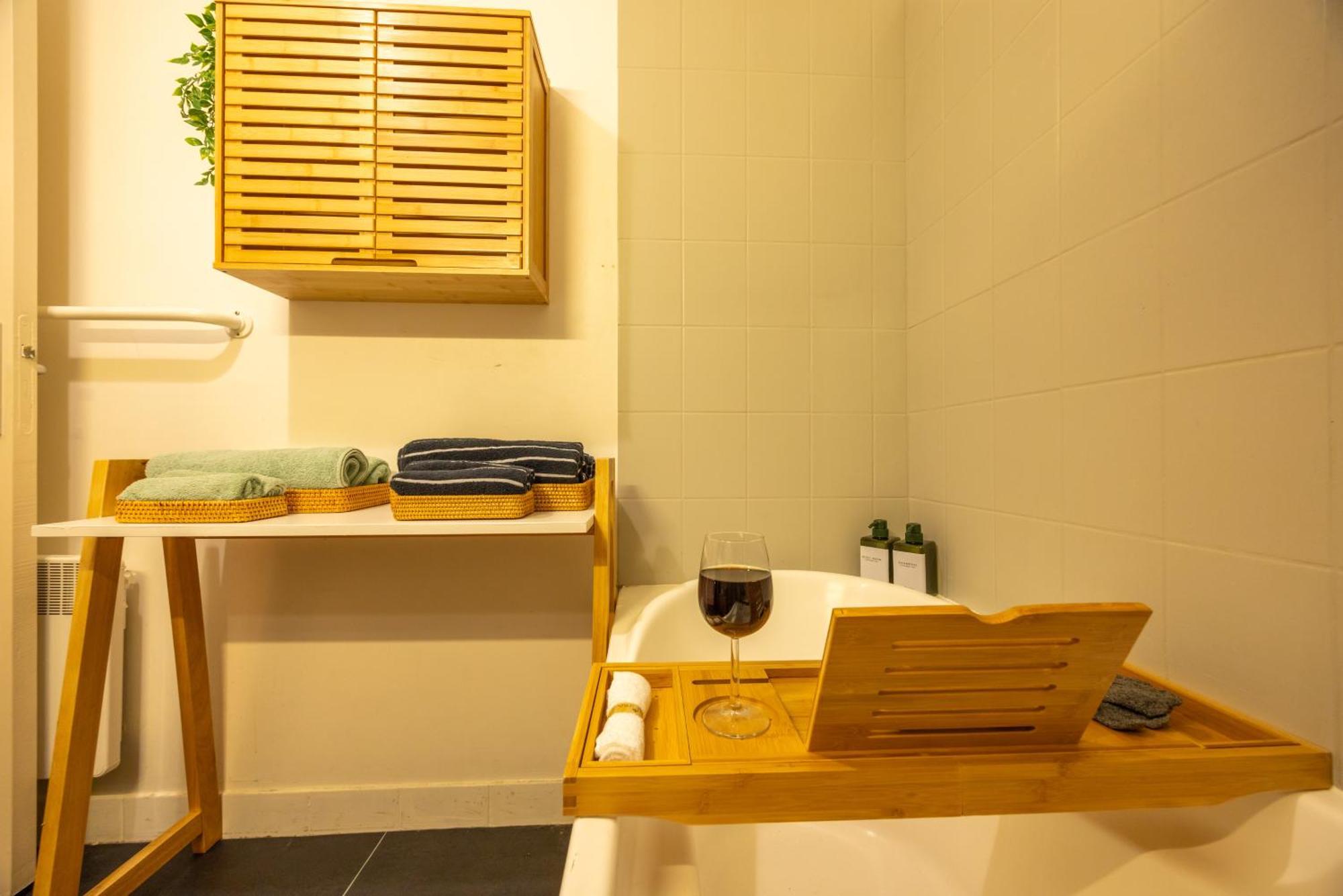 Le Coin Du Bonheur Apartment น็องต์ ภายนอก รูปภาพ